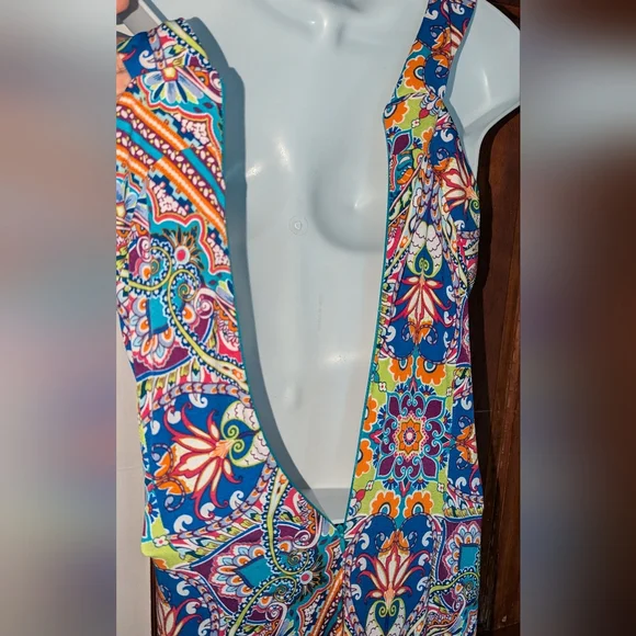 Festive Maxi Dress New Halter V-Neck Stretch ๐ M Vacay Beach Party Colorful - Picture 7 of 17
